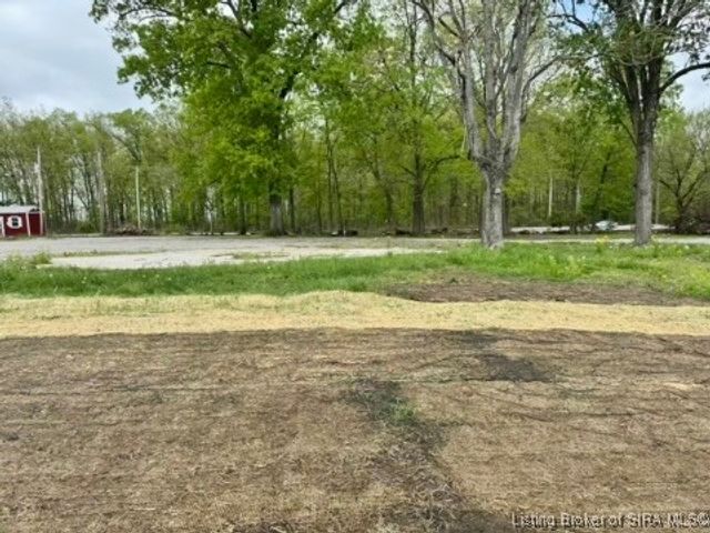 5801 E Highway 62, Jeffersonville, IN 47130