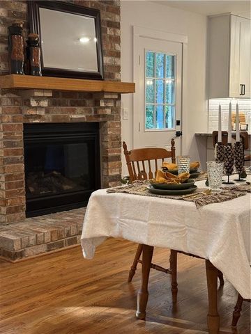 442 Mountain Park Trail, Stone Mountain, GA 30087