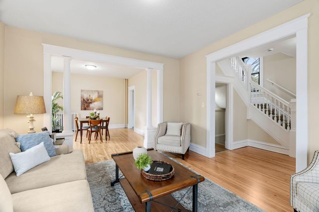 1032 Minnehaha Avenue E, Saint Paul, MN 55106