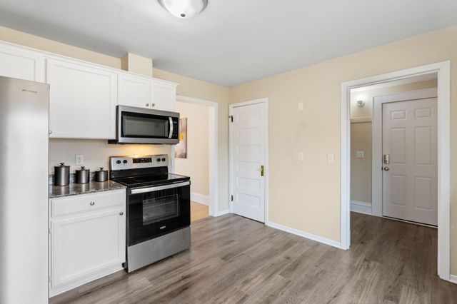 1032 Minnehaha Avenue E, Saint Paul, MN 55106