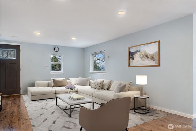 11025 Karshner Road E, Edgewood, WA 98372