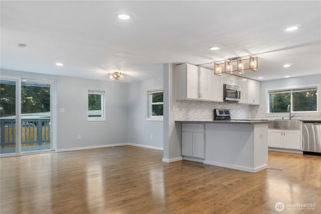 11025 Karshner Road E, Edgewood, WA 98372