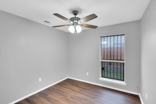 2520 Fatima Avenue, Dallas, TX 75241