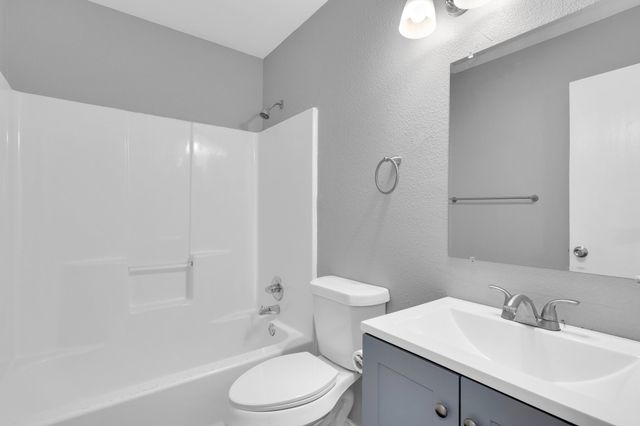 2520 Fatima Avenue, Dallas, TX 75241