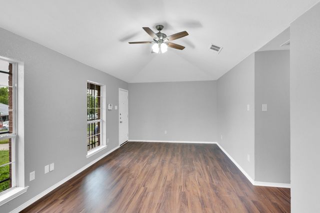 2520 Fatima Avenue, Dallas, TX 75241