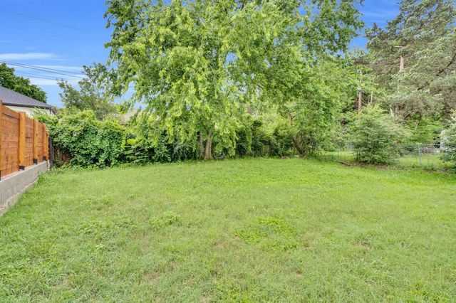 2520 Fatima Avenue, Dallas, TX 75241