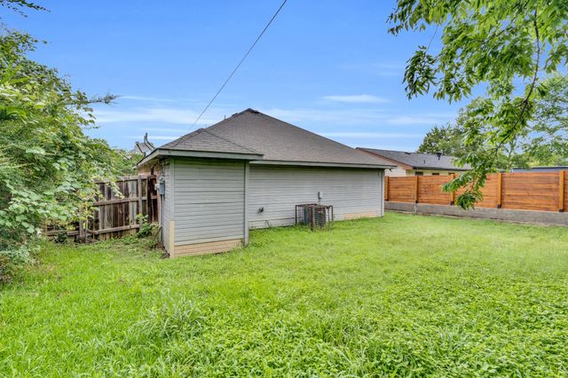 2520 Fatima Avenue, Dallas, TX 75241