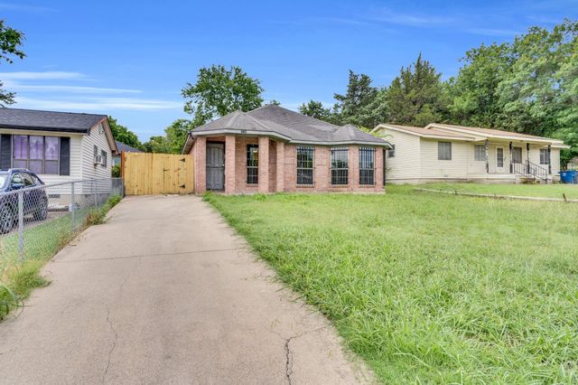 2520 Fatima Avenue, Dallas, TX 75241