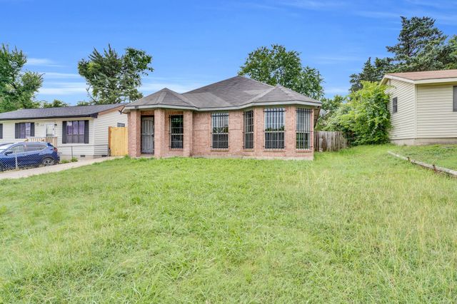 2520 Fatima Avenue, Dallas, TX 75241