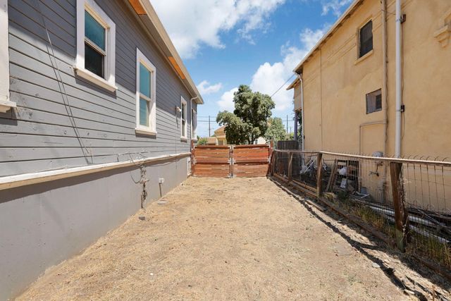 340 E Jefferson St, Stockton, CA 95206