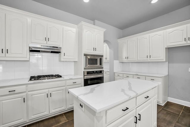 1811 Saint Johns Avenue, Allen, TX 75002