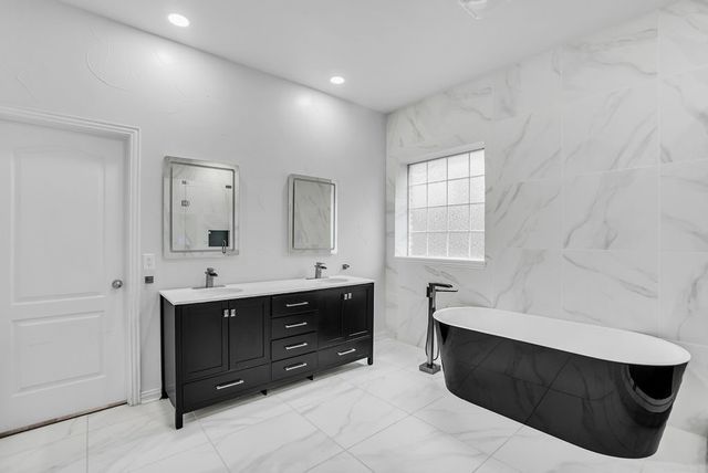 1811 Saint Johns Avenue, Allen, TX 75002