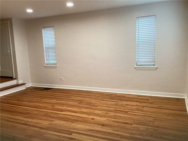 1016 Porter St, Mckeesport, PA 15132