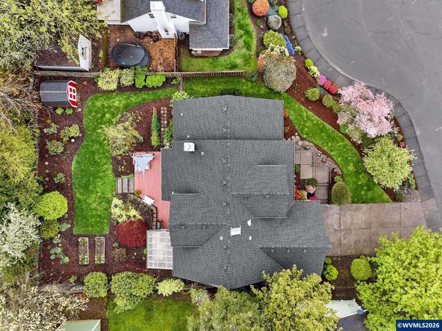 219 Ames Ct, Silverton, OR 97381