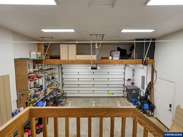 219 Ames Ct, Silverton, OR 97381