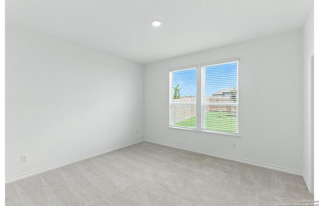 925 Heartseed Avenue, New Braunfels, TX 78130