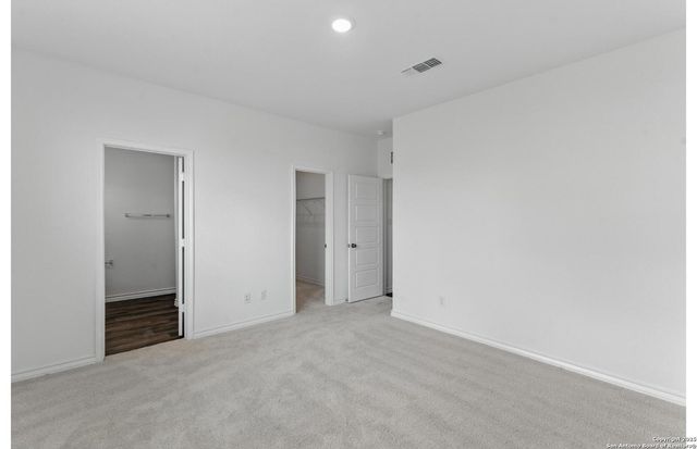 925 Heartseed Avenue, New Braunfels, TX 78130