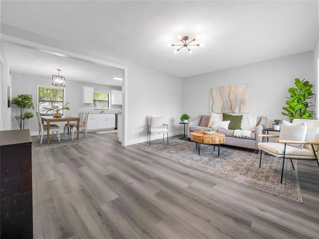 6112 N 23RD STREET, Tampa, FL 33610