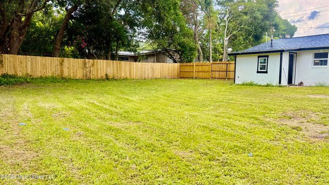383 Jim Money Road, Biloxi, MS 39531