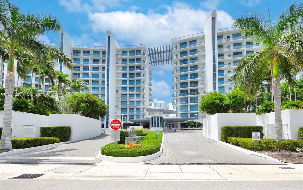 3300 NE 188th St 615, Aventura, FL 33180