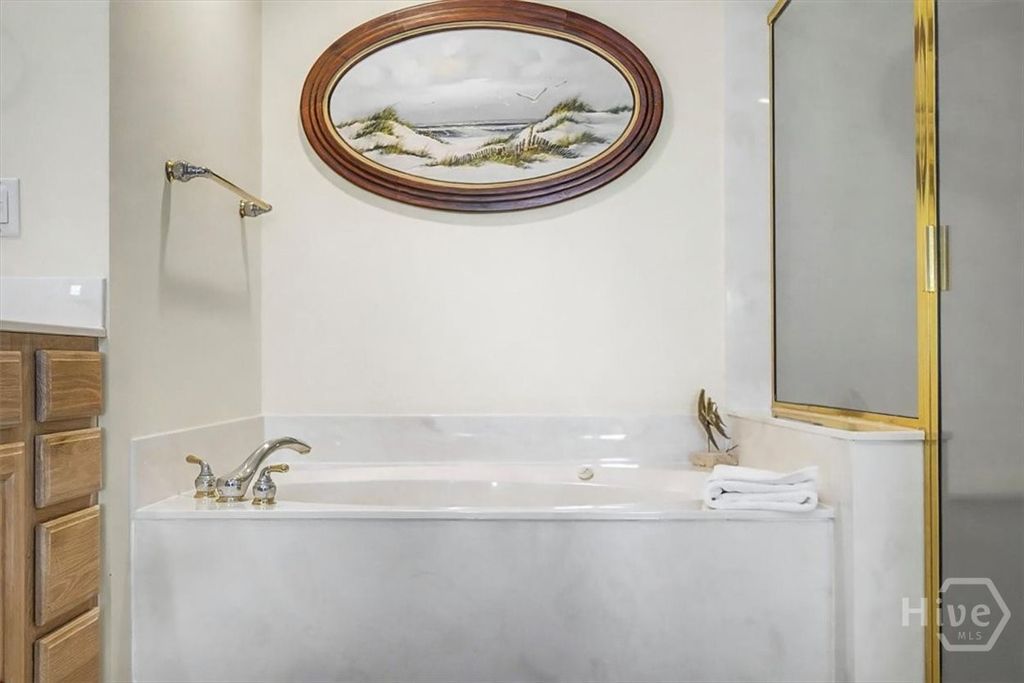 Image 21 of property listing at 214 Butler Avenue 205, Tybee Island, GA 31328