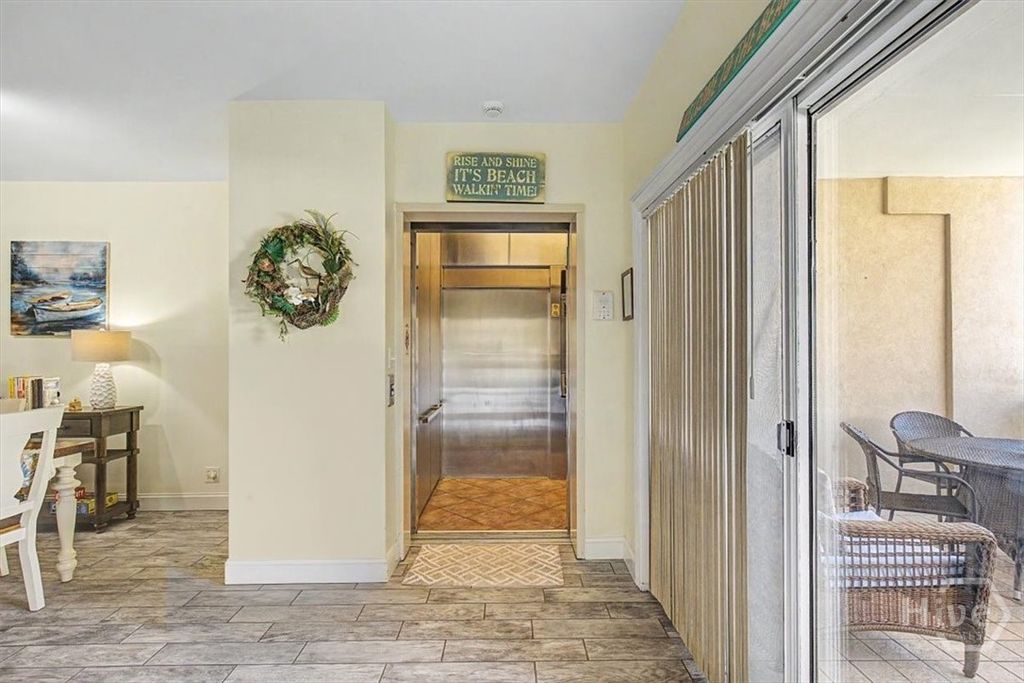 Image 4 of property listing at 214 Butler Avenue 205, Tybee Island, GA 31328
