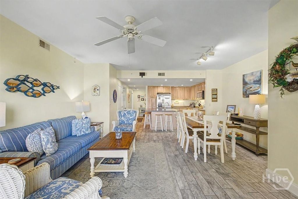 Image 8 of property listing at 214 Butler Avenue 205, Tybee Island, GA 31328