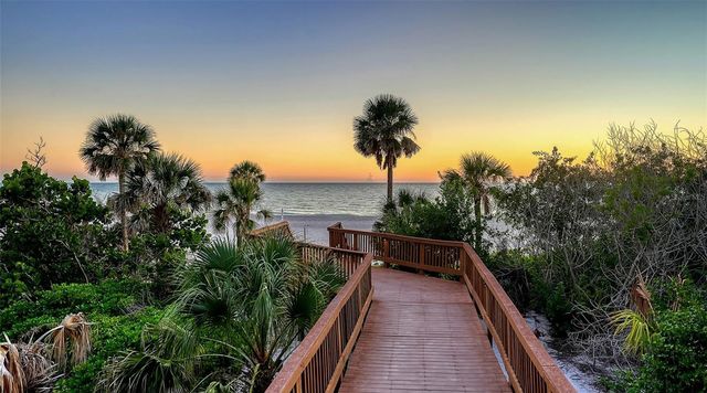 1211 GULF OF MEXICO DRIVE 105, Longboat Key, FL 34228