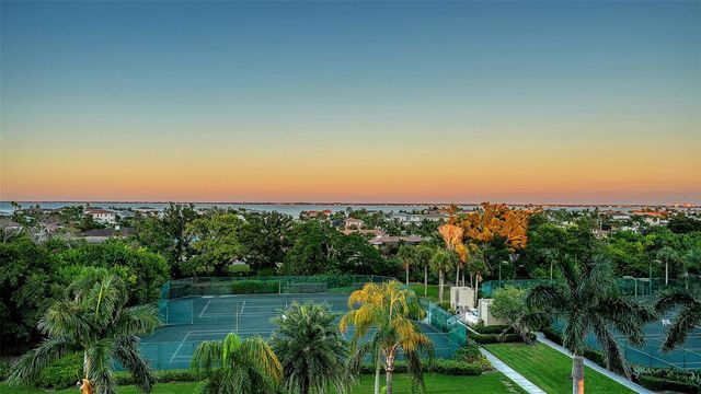 1211 GULF OF MEXICO DRIVE 105, Longboat Key, FL 34228