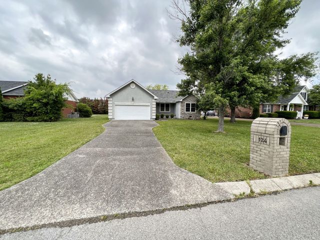 124 Summerlin Dr, Gallatin, TN 37066