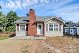 906 W Walnut Avenue, Gastonia, NC 28052