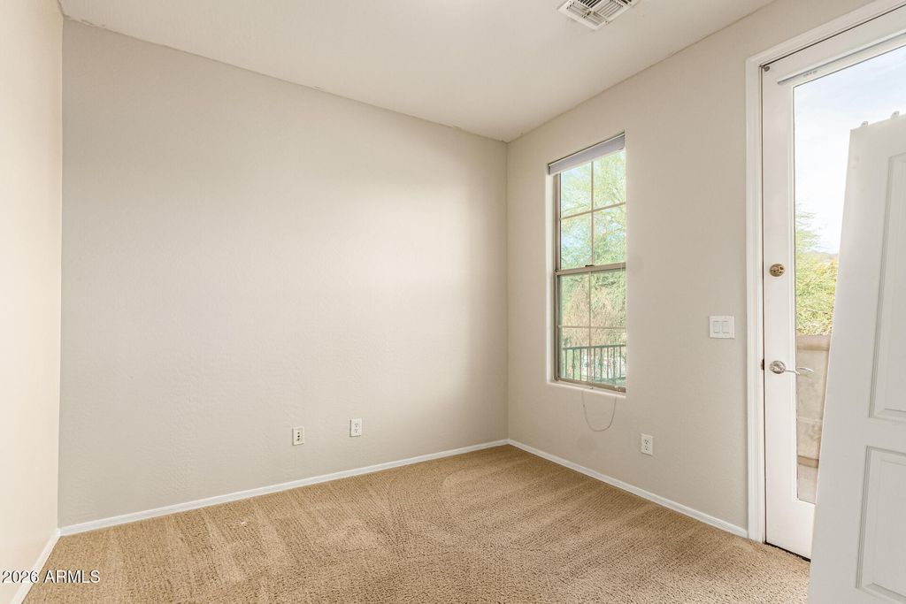 Image 21 of property listing at 1629 W LACEWOOD Place, Phoenix, AZ 85045