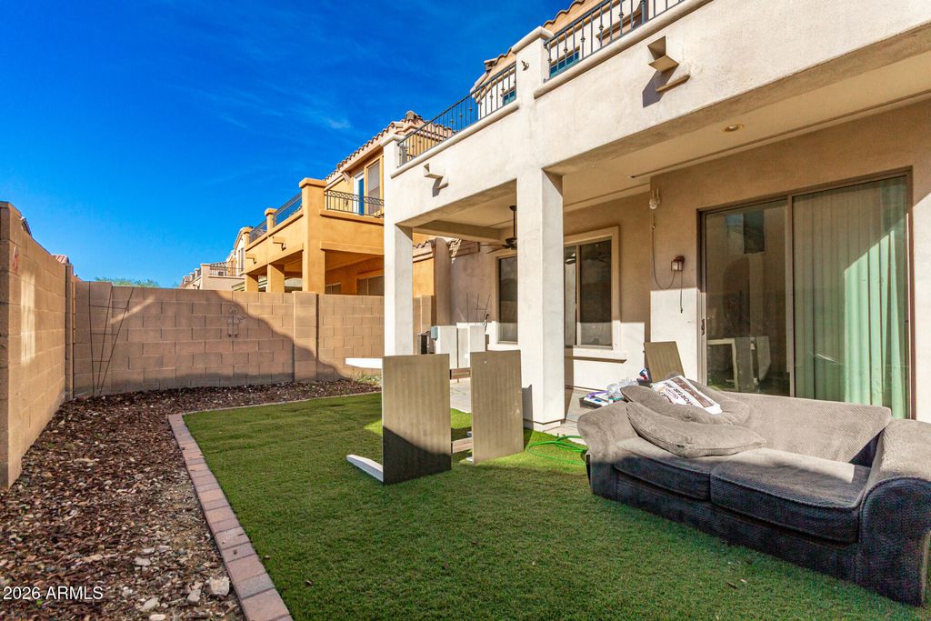 Image 25 of property listing at 1629 W LACEWOOD Place, Phoenix, AZ 85045