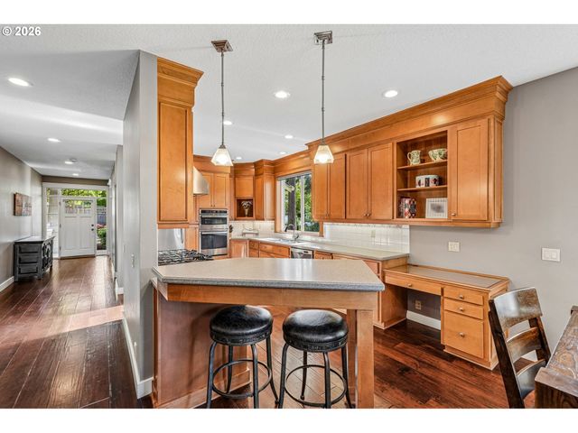 15630 Sw BRIGHTON Ct, Beaverton, OR 97007
