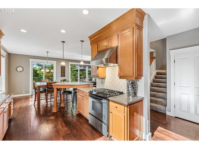 15630 Sw BRIGHTON Ct, Beaverton, OR 97007
