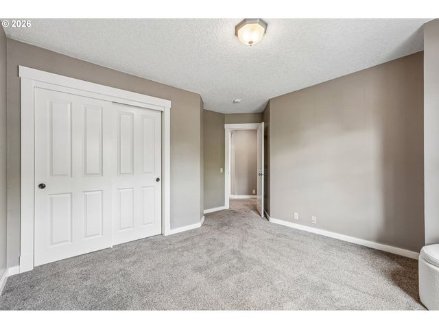 15630 Sw BRIGHTON Ct, Beaverton, OR 97007