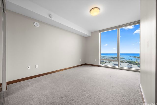 1555 Kapiolani Boulevard 1706, Honolulu, HI 96814