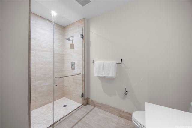 1555 Kapiolani Boulevard 1706, Honolulu, HI 96814