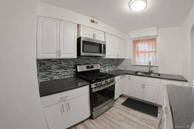 3014 Matthews Avenue, Bronx, NY 10467
