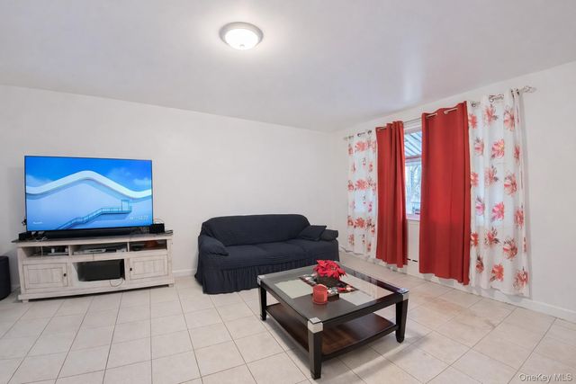 3014 Matthews Avenue, Bronx, NY 10467