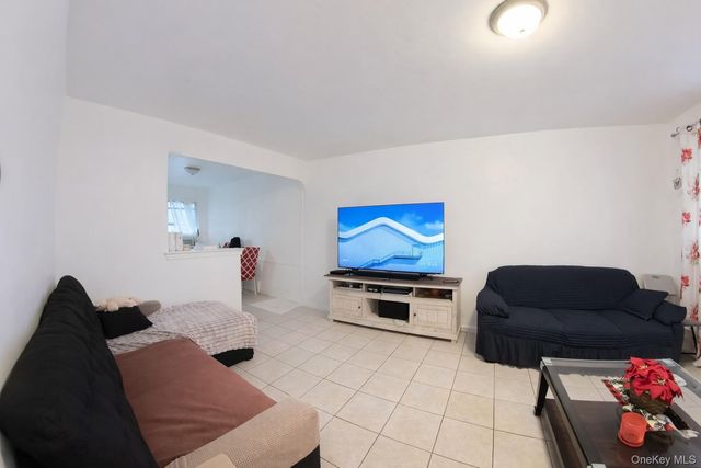 3014 Matthews Avenue, Bronx, NY 10467