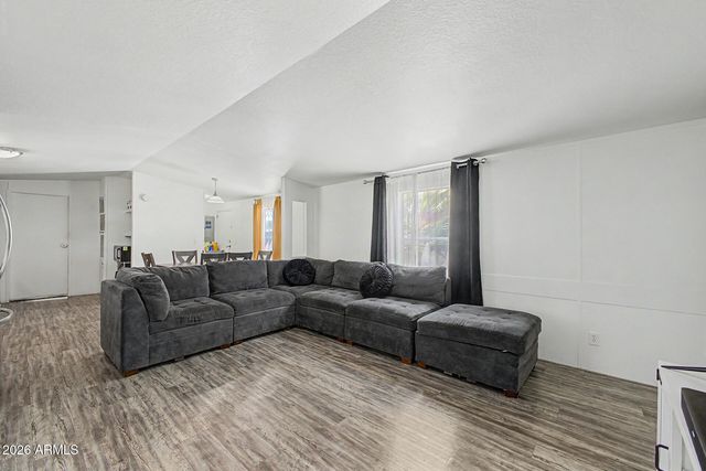 19401 N 7th Street 232, Phoenix, AZ 85024