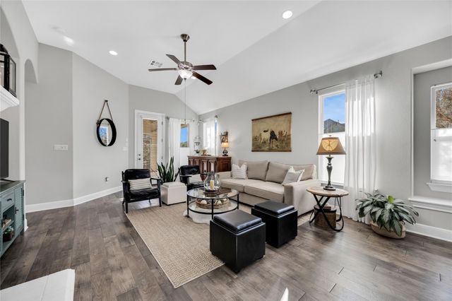 3920 Belladoma CV, Leander, TX 78641