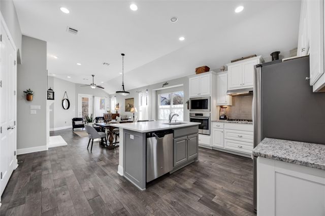 3920 Belladoma CV, Leander, TX 78641