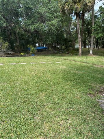 1063 SW Blue Water Way, Stuart, FL 34997