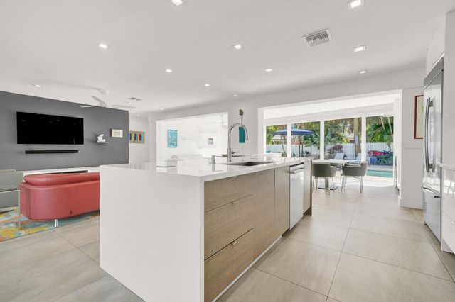 1199 Dolphin Road, Singer Island, FL 33404