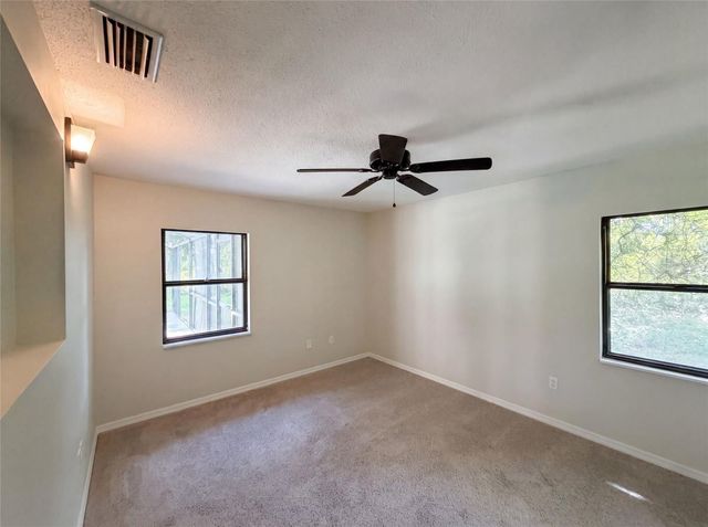 3739 LAKE GRIFFIN ROAD, Lady Lake, FL 32159