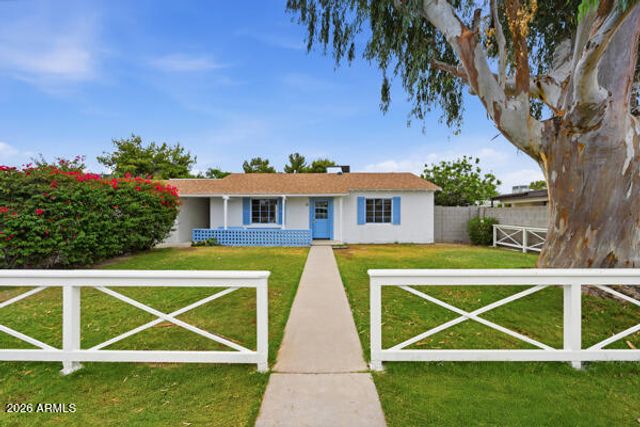 929 W TURNEY Avenue, Phoenix, AZ 85013