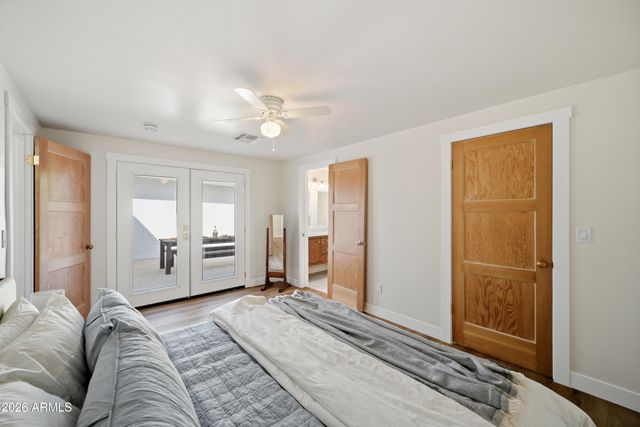 929 W TURNEY Avenue, Phoenix, AZ 85013