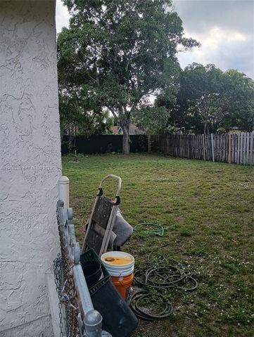1125 NW 78th Ave, Plantation, FL 33322